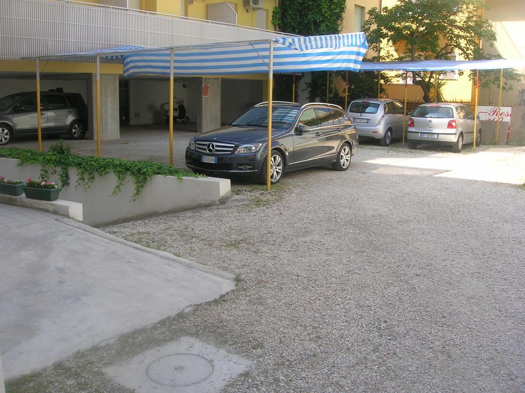 Residence Suisse Cattolica Exterior foto
